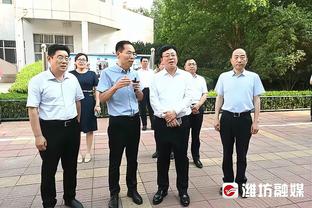 神了！没慢动作完全看不清是怎么进的球